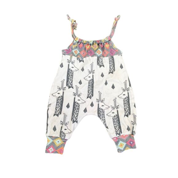 Stylin Sophie Giraffe Romper	Size 6-12 mo - Picture 1 of 4